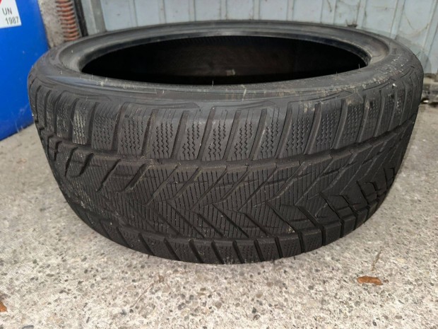 235/35R19 91Y Vredestein Giugiaro tli gumi [2db] peremvdvel